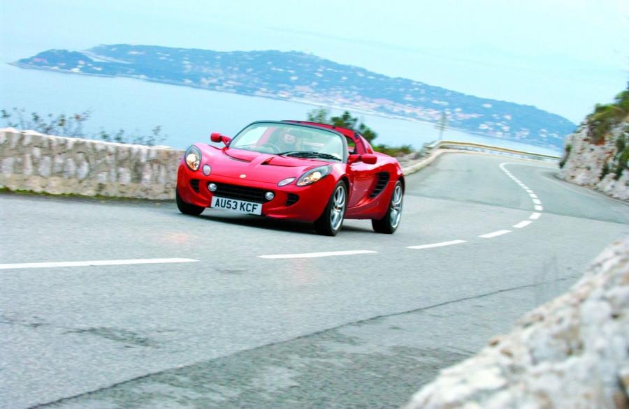  Lotus Elice 2002 года  (фото 7 из 26)
